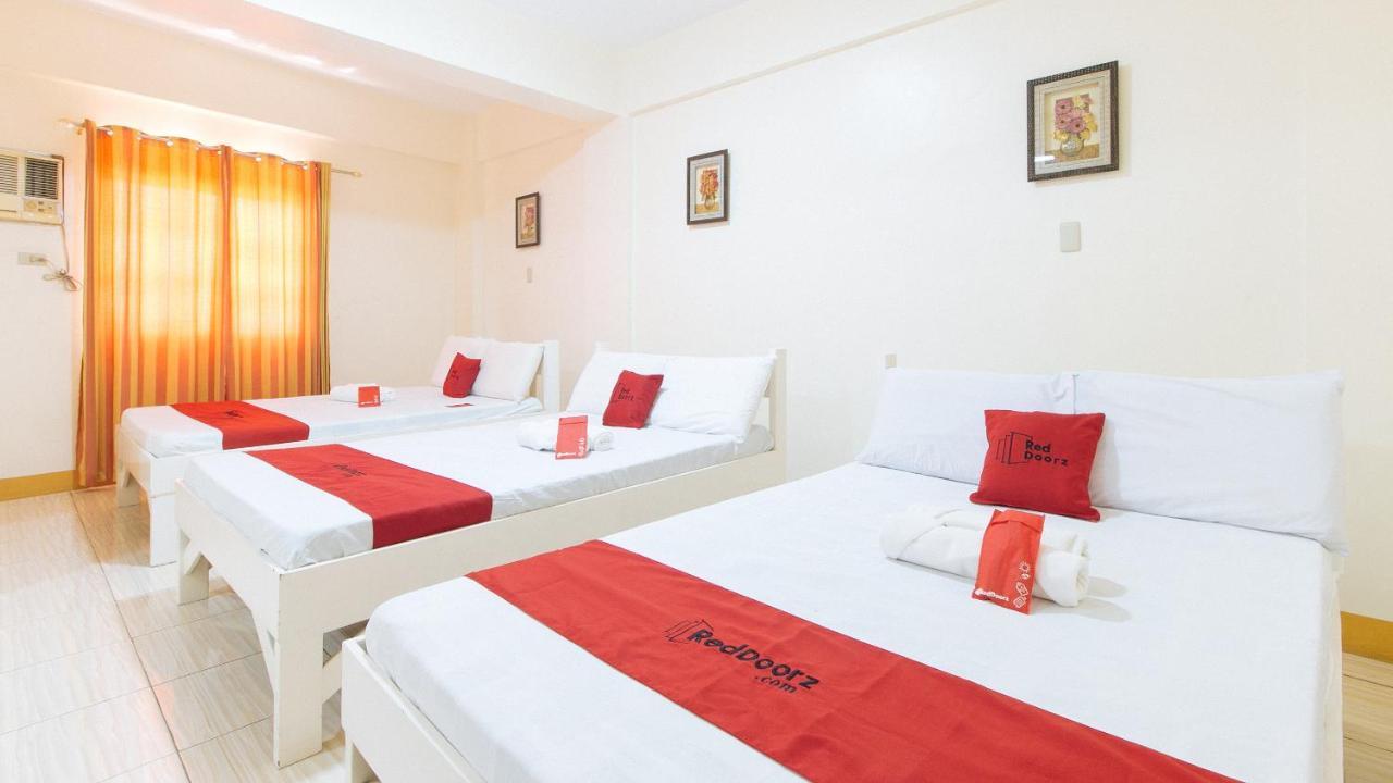 Reddoorz @ Golden Skye Hotel Guagua Exterior photo