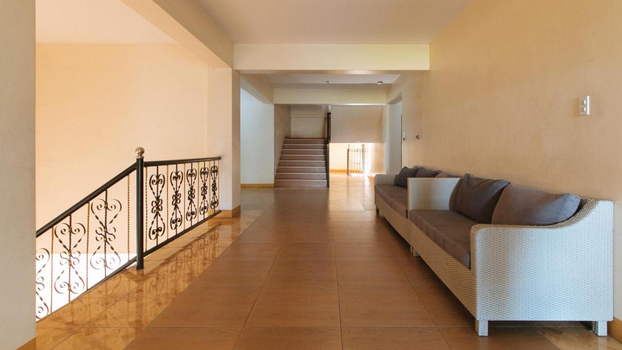 Reddoorz @ Golden Skye Hotel Guagua Exterior photo
