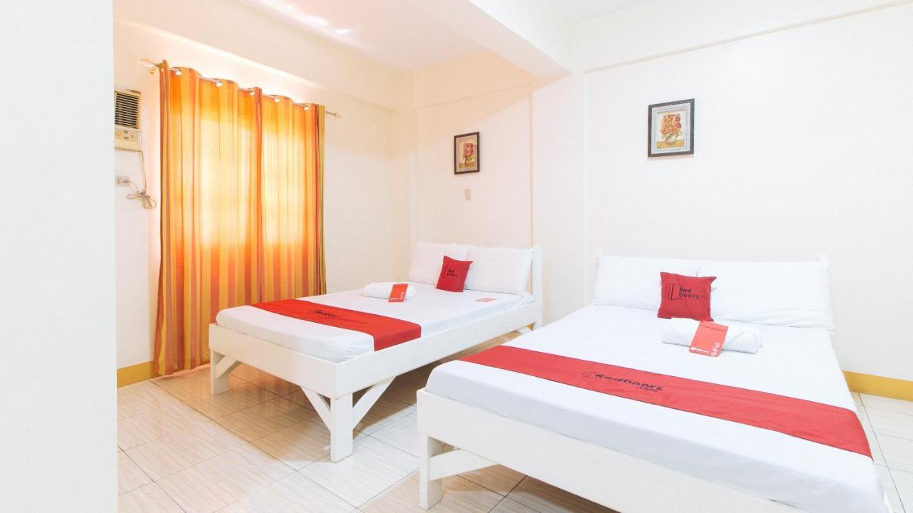 Reddoorz @ Golden Skye Hotel Guagua Exterior photo